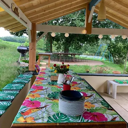 Au Petit Bernerot - Les De L'arbre Voyageur *