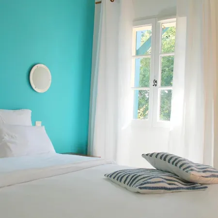 Prázdninový areál Au Petit Bernerot - Les De L'arbre Voyageur