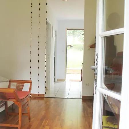 Au Petit Bernerot - Les De L'arbre Voyageur * Eauze