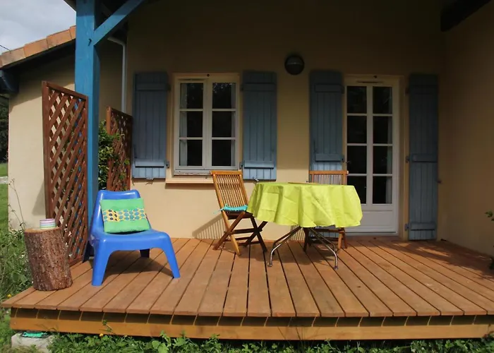 Ferienpark Au Petit Bernerot - Les De L'arbre Voyageur