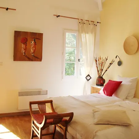 Au Petit Bernerot - Les De L'arbre Voyageur *