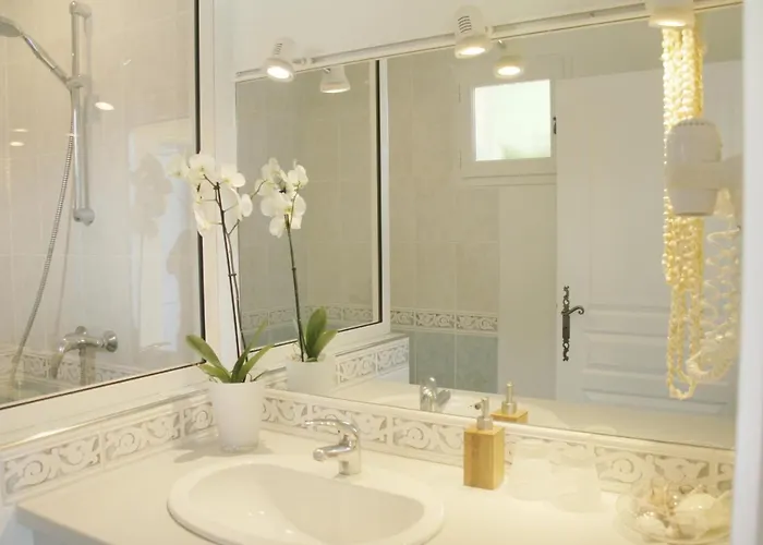 Au Petit Bernerot - Les De L'arbre Voyageur Feriepark *