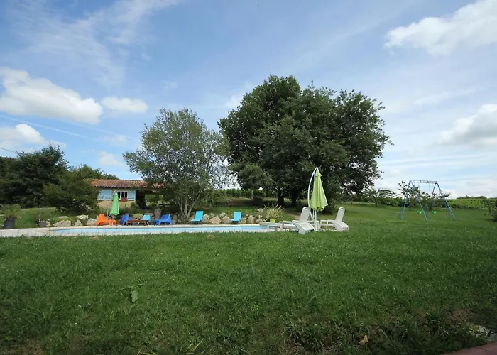 Au Petit Bernerot - Les De L'arbre Voyageur * Eauze